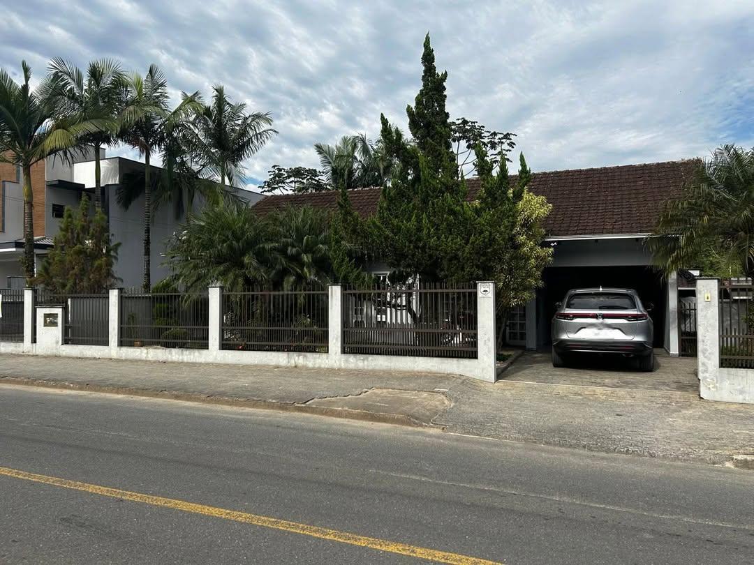 Casa para Venda, em Joinville, bairro Nova Bras�lia, 3 dormit�rios, 2 banheiros, 1 su�te, 1 vaga