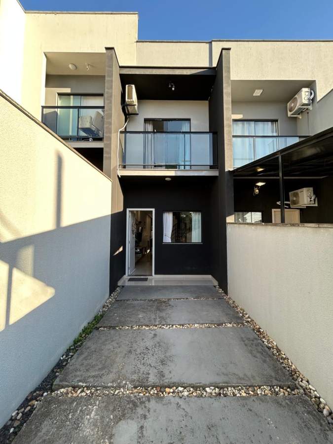 Geminado para Venda, em Joinville, bairro Nova Bras�lia, 2 dormit�rios, 2 banheiros, 1 vaga