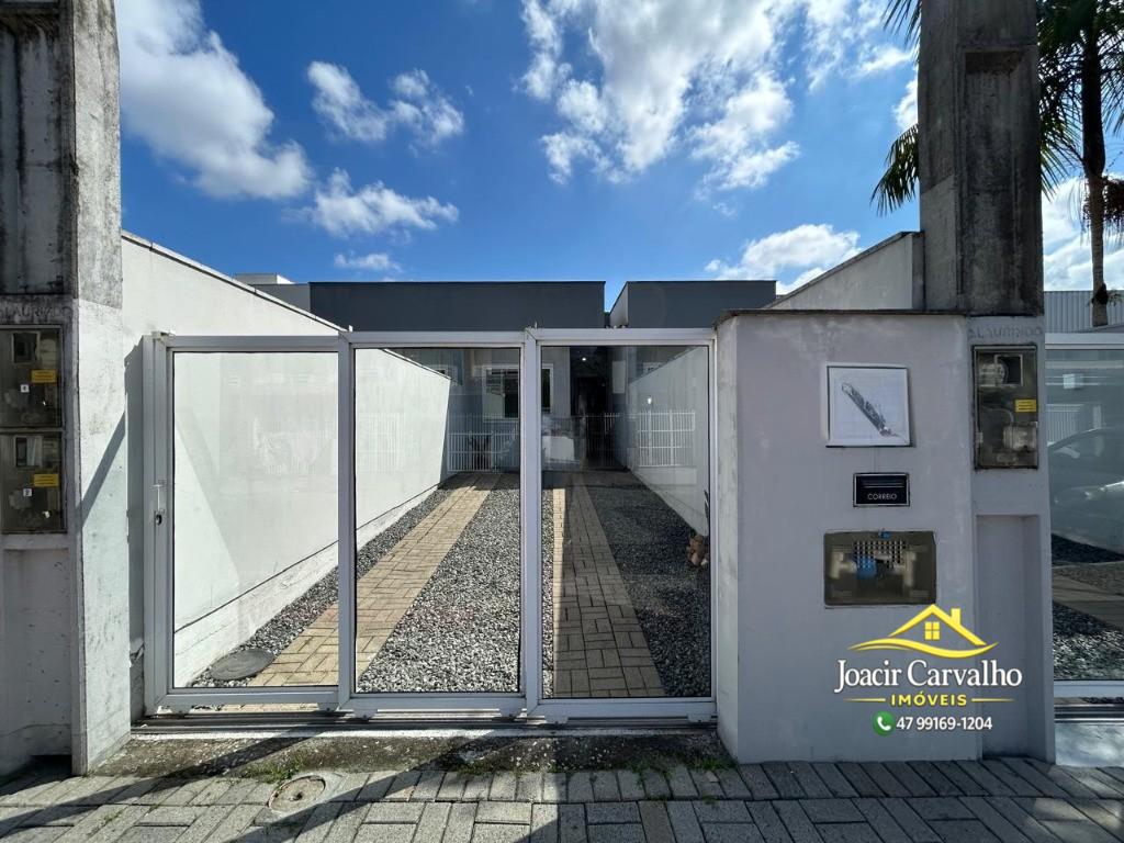 Geminado para Venda, em Joinville, bairro Nova Bras�lia, 1 dormit�rio, 2 banheiros, 1 su�te, 2 vagas